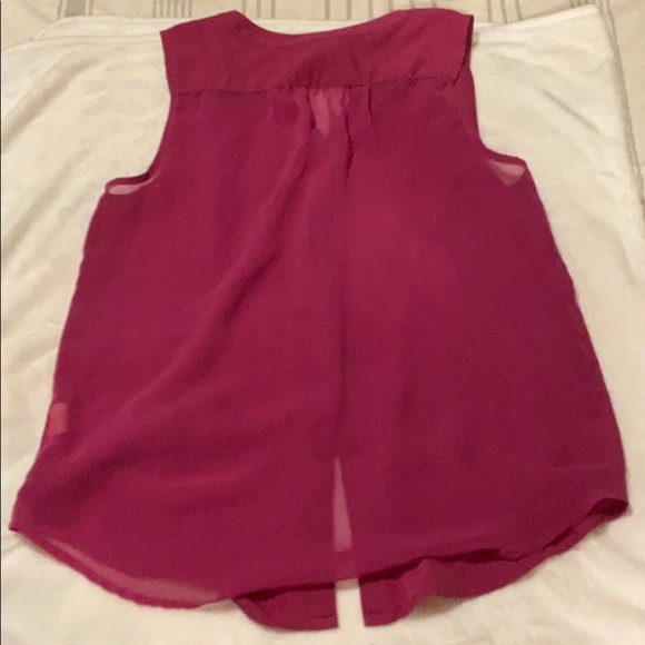 Brand new without tags, AE blouse - Picture 2 of 5